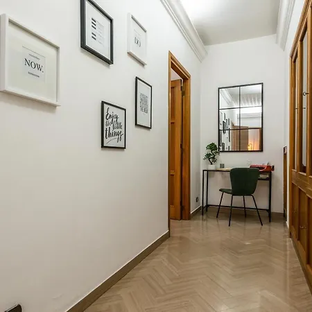 Via Di Porta Labicana * רומא